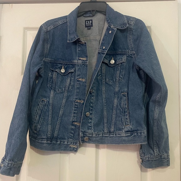 GAP Jackets & Blazers - GAP Blue Jean Jacket Women’s